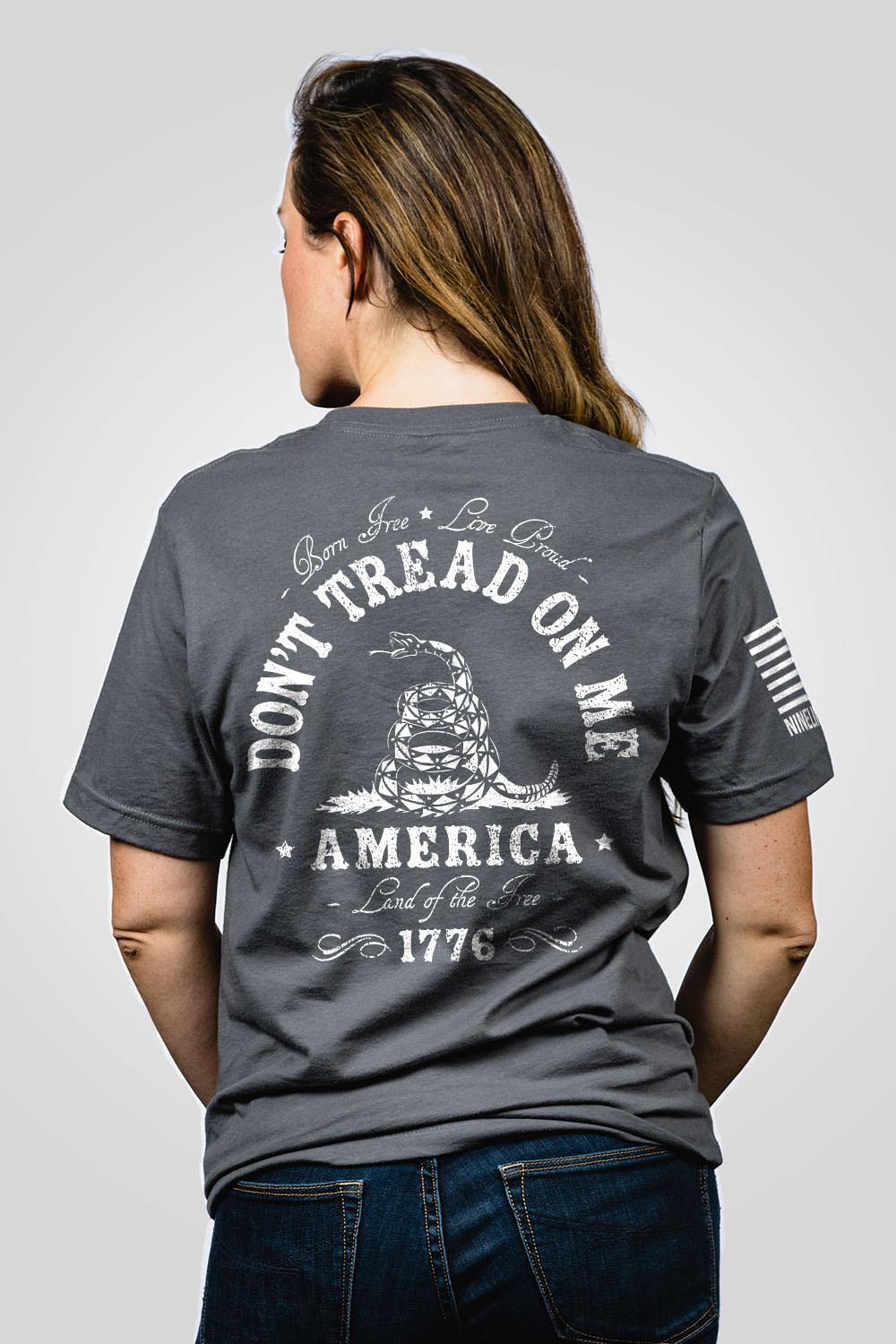 Boyfriend Fit T-Shirt - Don't Tread On Me